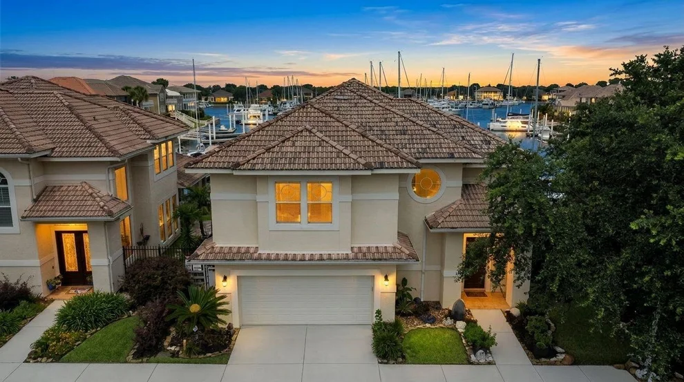 Unit for sale at 411 Harborside Way, Kemah, TX 77565