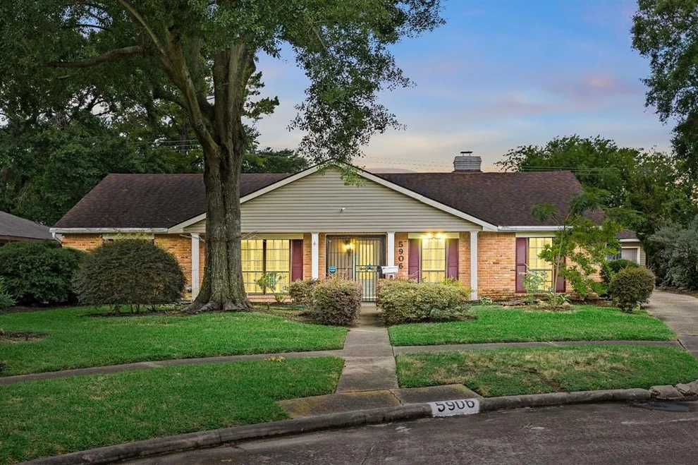 Unit for sale at 5906 Burning Tree Drive, Houston, TX 77036