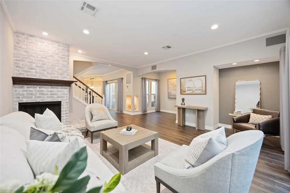 Unit for sale at 12625 Memorial Drive, Houston, TX 77024
