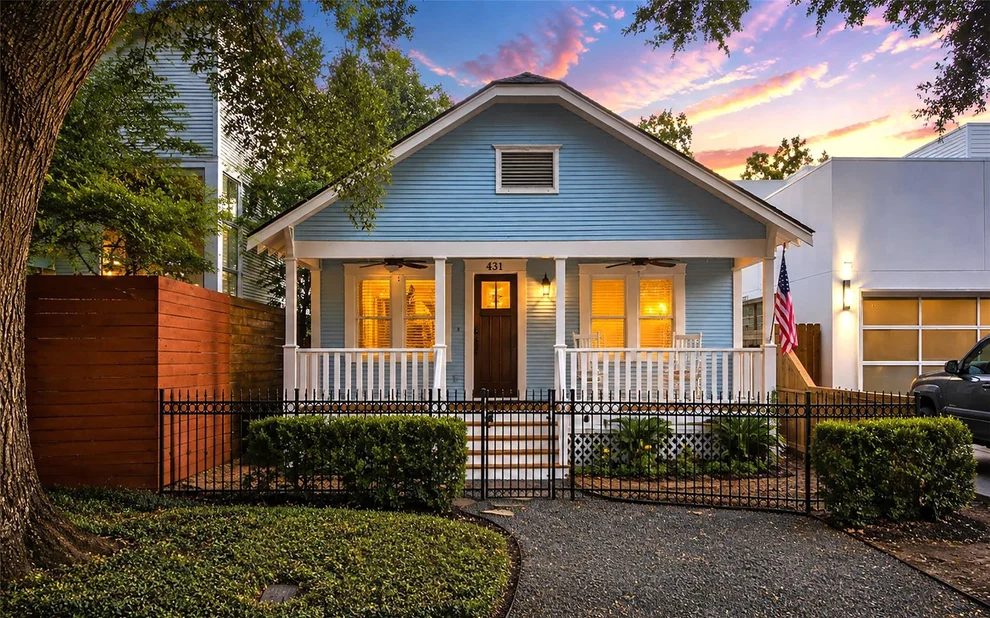 Unit for sale at 431 W 27th Street, Houston, TX 77008