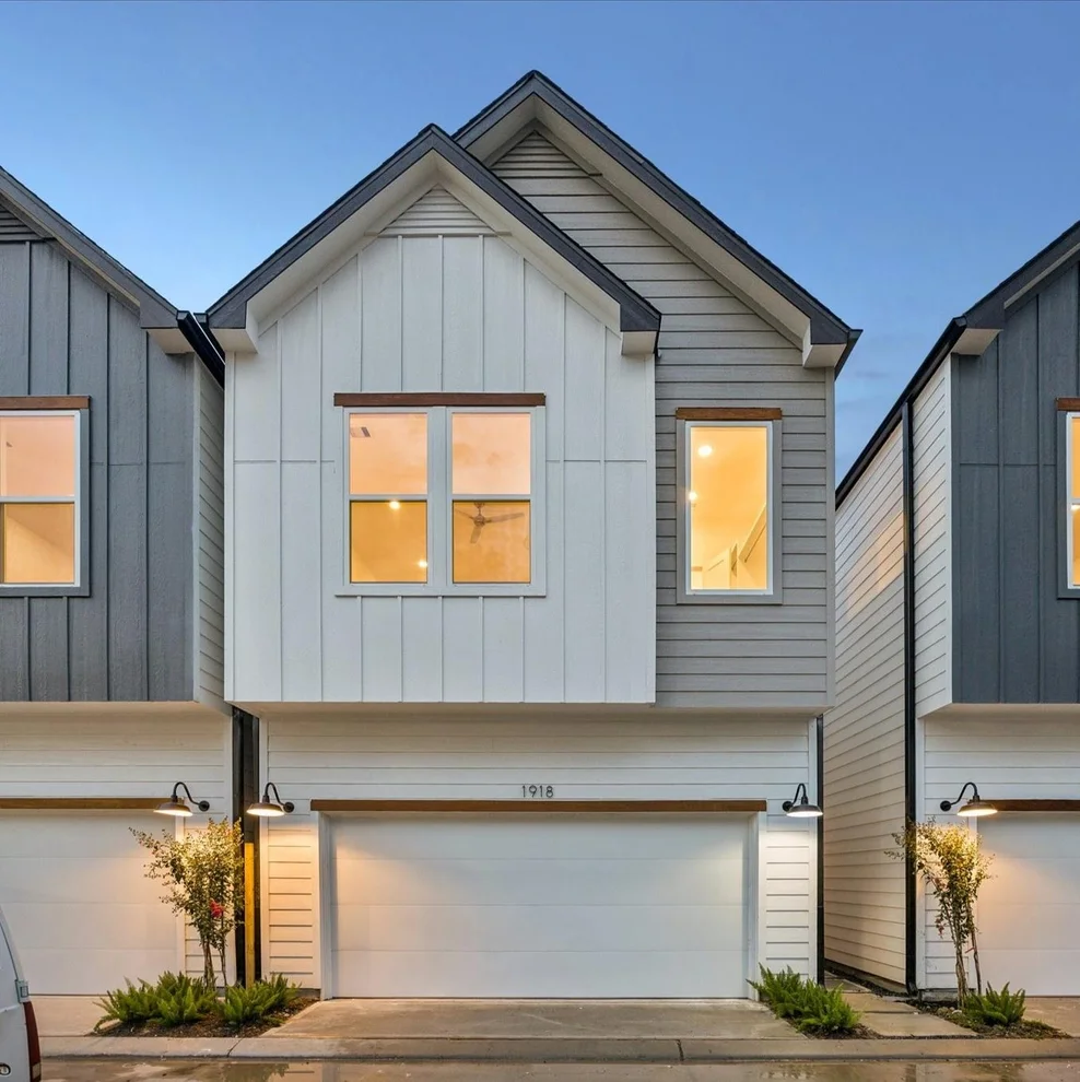 Unit for sale at 1918 Luna Woods Lane, Houston, TX 77055