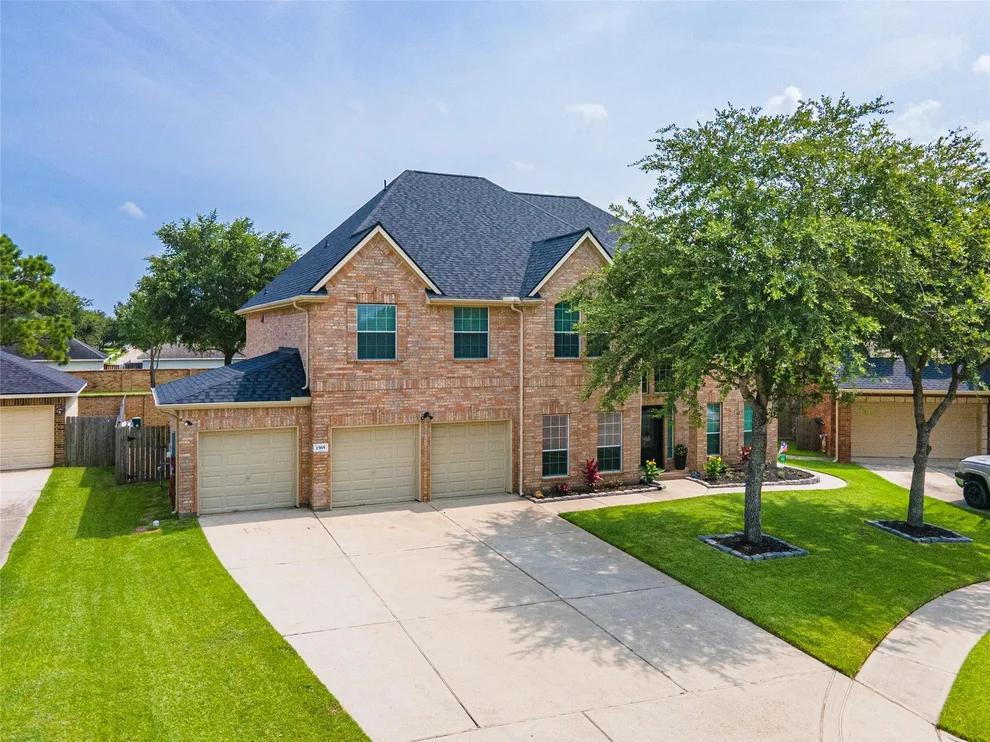 Unit for sale at 1565 Segovia Drive, League City, TX 77573