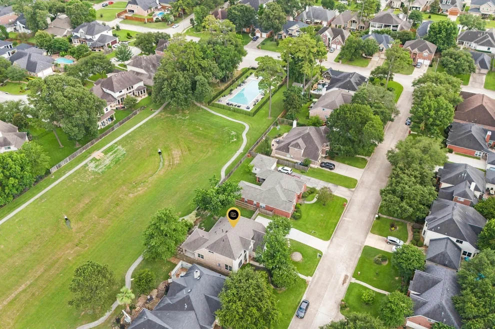 Unit for sale at 31318 Bearing Star Lane, Tomball, TX 77375