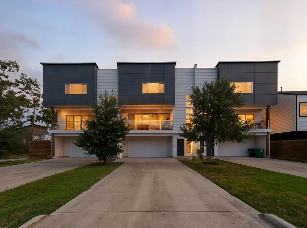 Unit for sale at 219 Pheasant Street, Houston, TX 77018