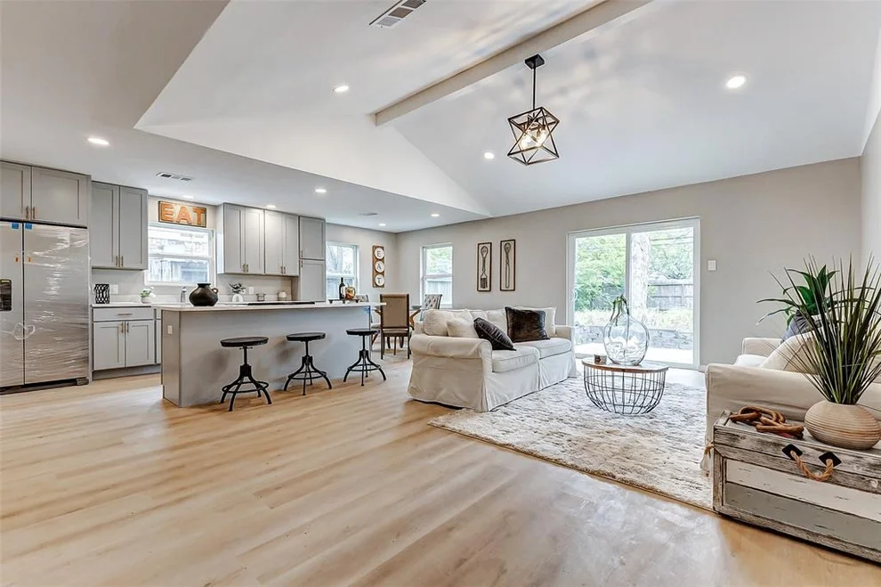 Unit for sale at 6018 Benning Drive, Houston, TX 77096
