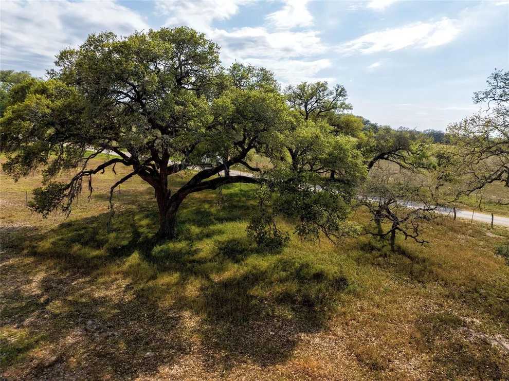 Unit for sale at 000 County Road 1h, Hallettsville, TX 77964