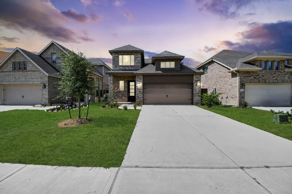 Unit for sale at 28821 Bobcat Run Drive, New Caney, TX 77357