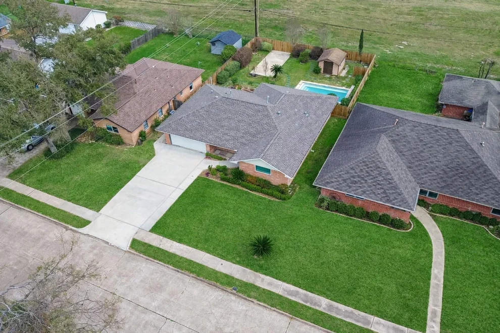 Unit for sale at 1506 Foxwood Road, Houston, TX 77008