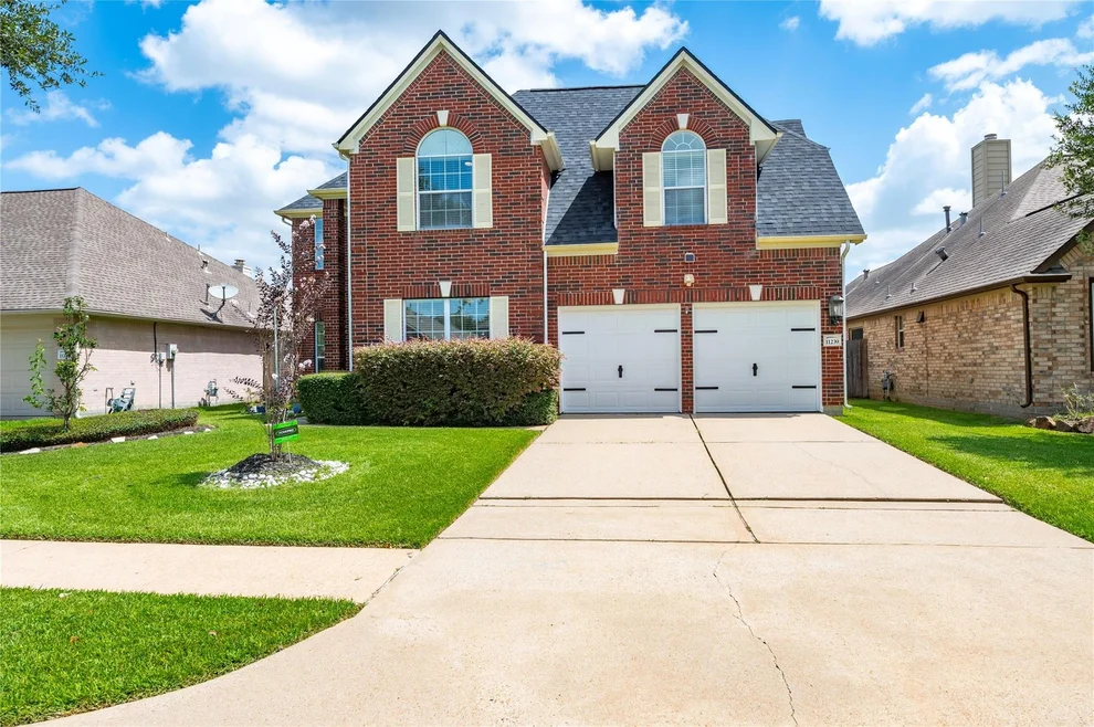 Unit for sale at 11239 Riverridge Park Lane, Houston, TX 77089