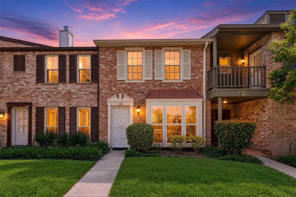 Unit for sale at 5801 Lumberdale Road, Houston, TX 77092