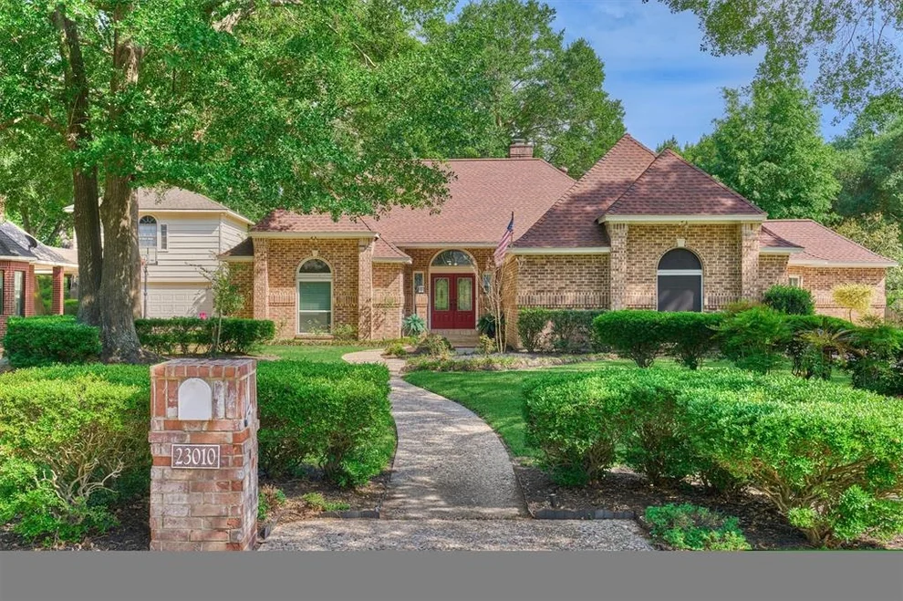Unit for sale at 23010 Hampton Forest Lane, Spring, TX 77389