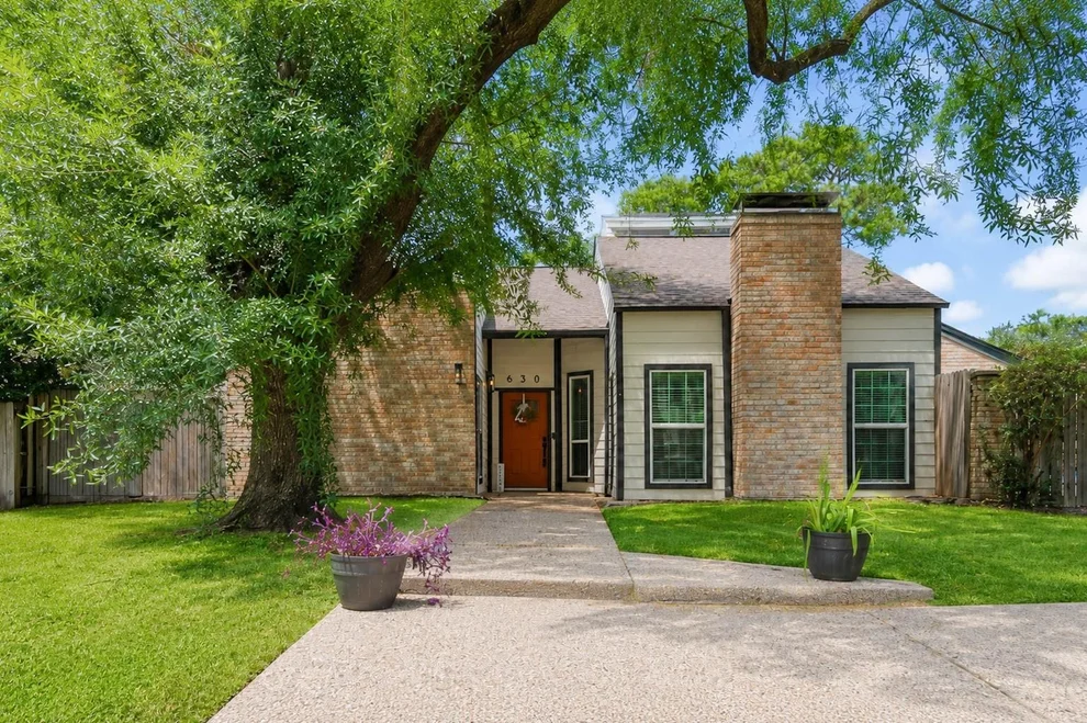 Unit for sale at 630 S Fry Road, Katy, TX 77450