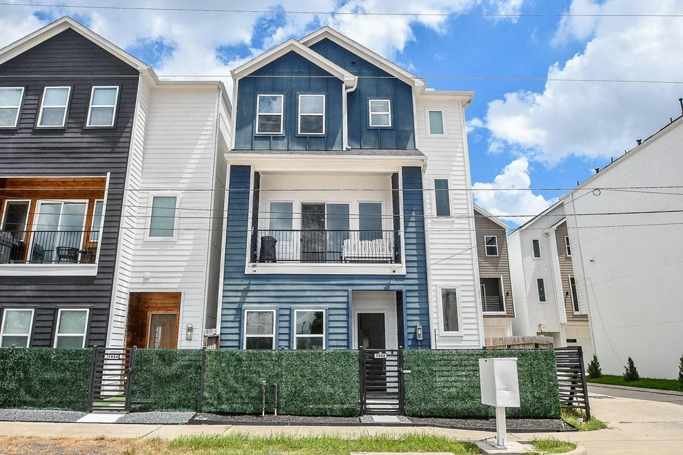 Unit for sale at 1952 Purswell Road, Houston, TX 77055