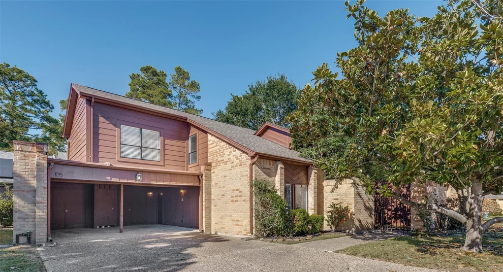 Unit for sale at 105 Old Bridge Lake, Houston, TX 77069