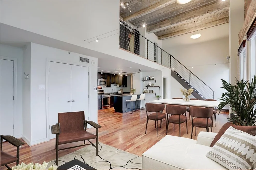 Unit for sale at 915 Franklin Street, Houston, TX 77002