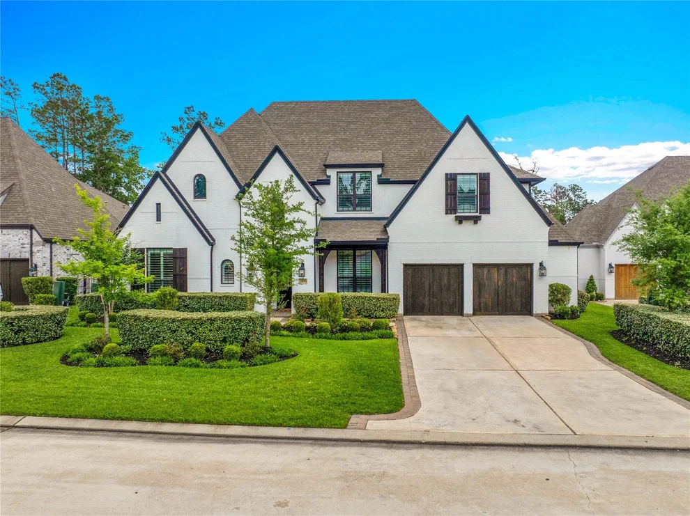 Unit for sale at 319 S Opulent Drive, Montgomery, TX 77316