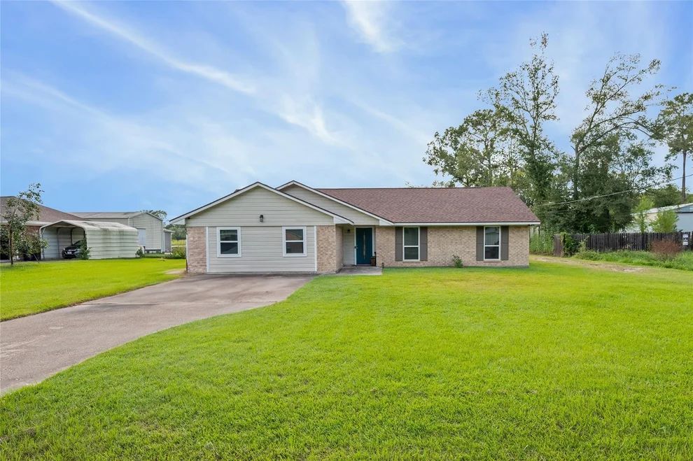 Unit for sale at 19661 Lazy Lane, Porter, TX 77365