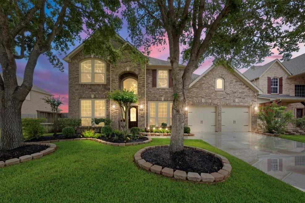 Unit for sale at 2711 Wild Lilac Drive, Pearland, TX 77584