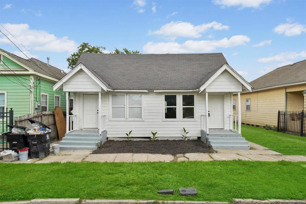 Unit for sale at 7425 Avenue E, Houston, TX 77011