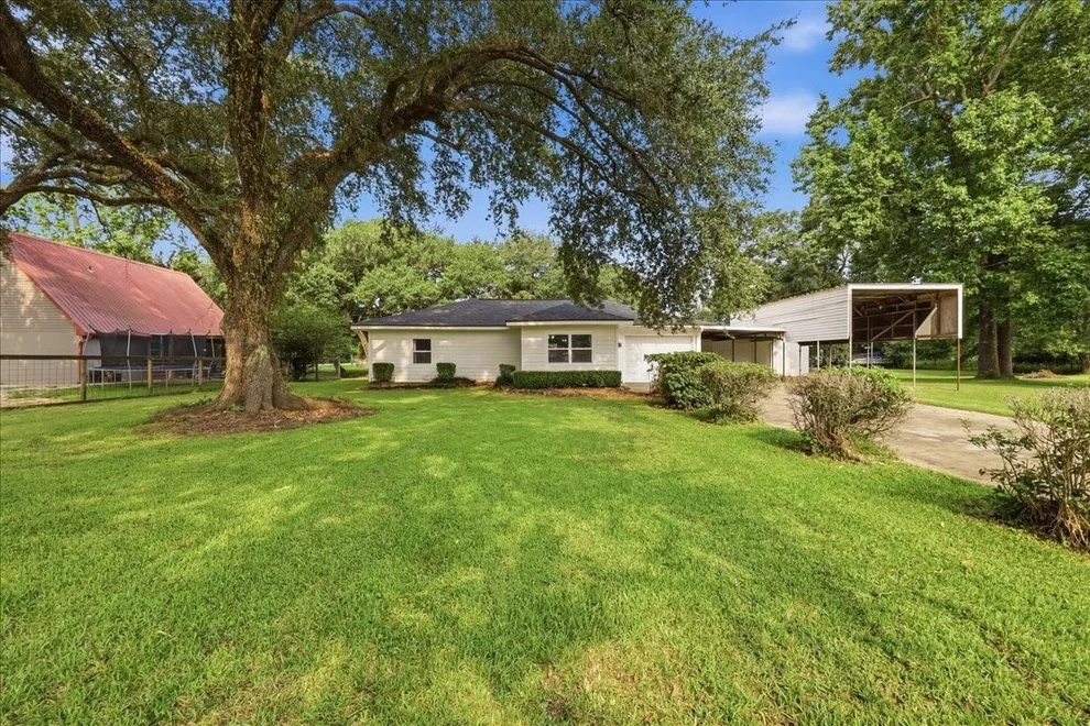 Unit for sale at 400 Nevils Street, Bridge City, TX 77611