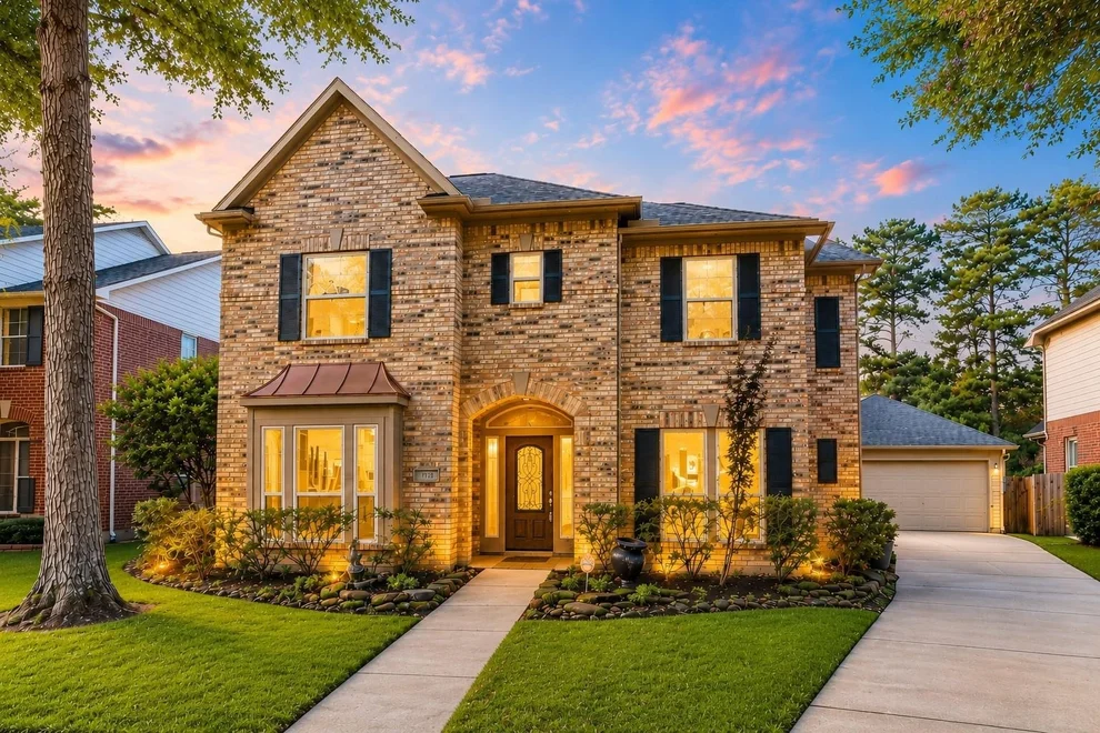 Unit for sale at 2915 Silverberry Trail, Kingwood, TX 77345