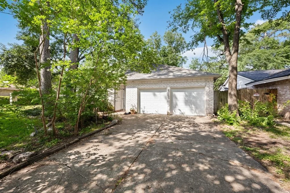 Unit for sale at 23115 Cimber Lane, Spring, TX 77373