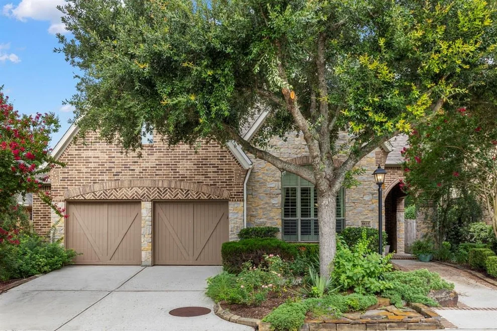 Unit for sale at 8835 Van Allen Drive, The Woodlands, TX 77381