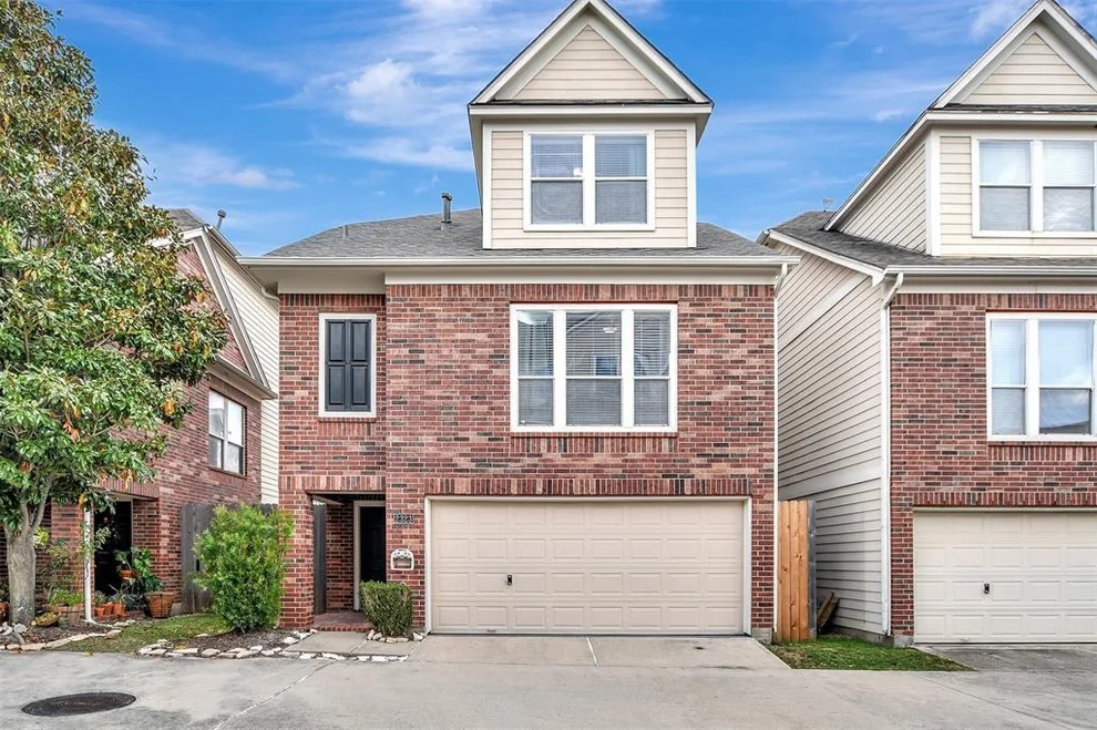 Unit for sale at 2323 Ann Street, Houston, TX 77003