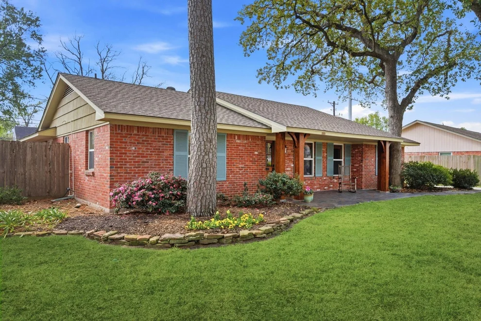 Unit for sale at 1351 Lehman Street, Houston, TX 77018