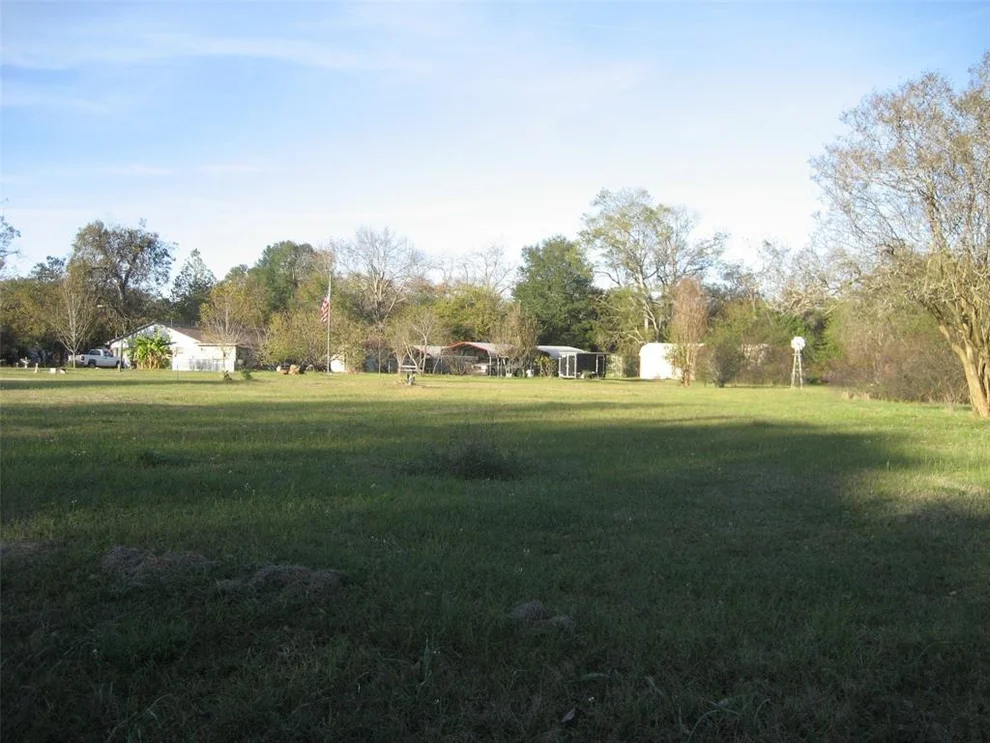 Unit for sale at 1216 E Goliad Avenue, Crockett, TX 75835