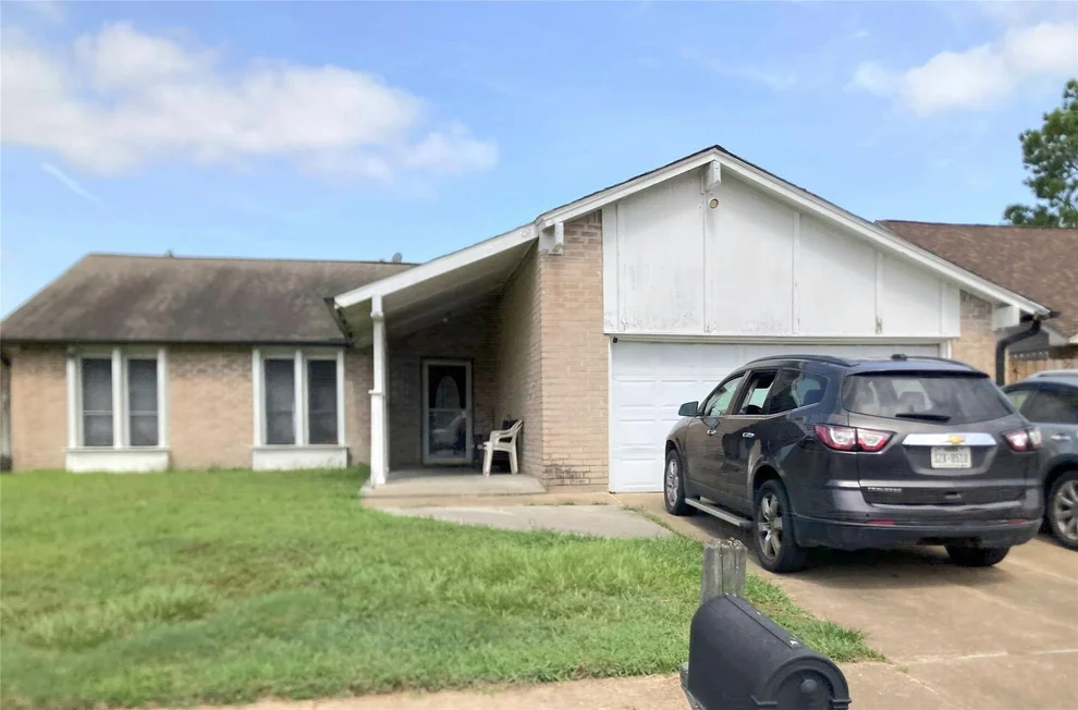 Unit for sale at 8419 Windell Lane, Houston, TX 77040