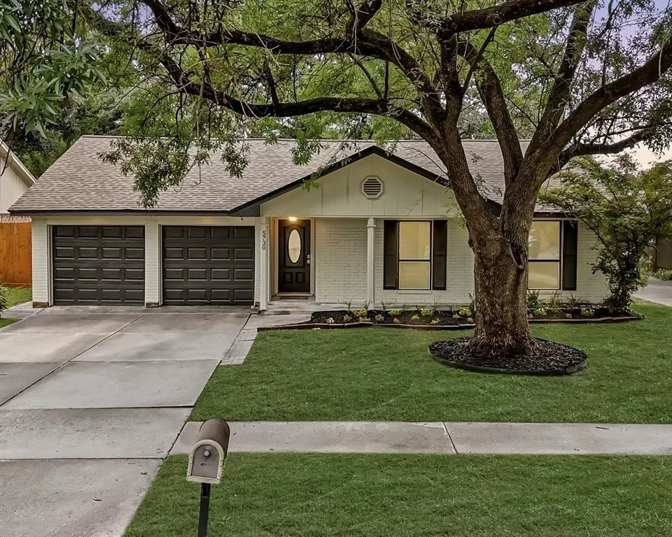 Unit for sale at 5730 Chrystell Lane, Houston, TX 77092