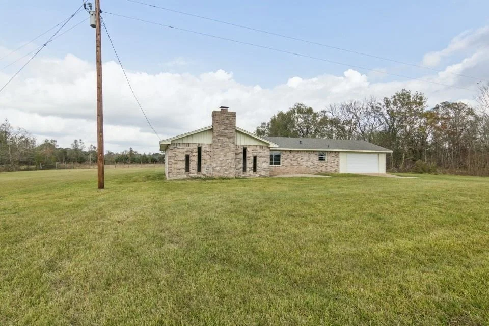 Unit for sale at 1544 County Road 2107, Liberty, TX 77575