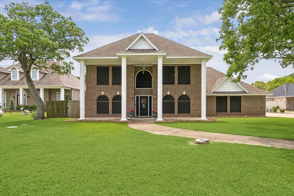 Unit for sale at 6934 Plantation Drive, Baytown, TX 77523