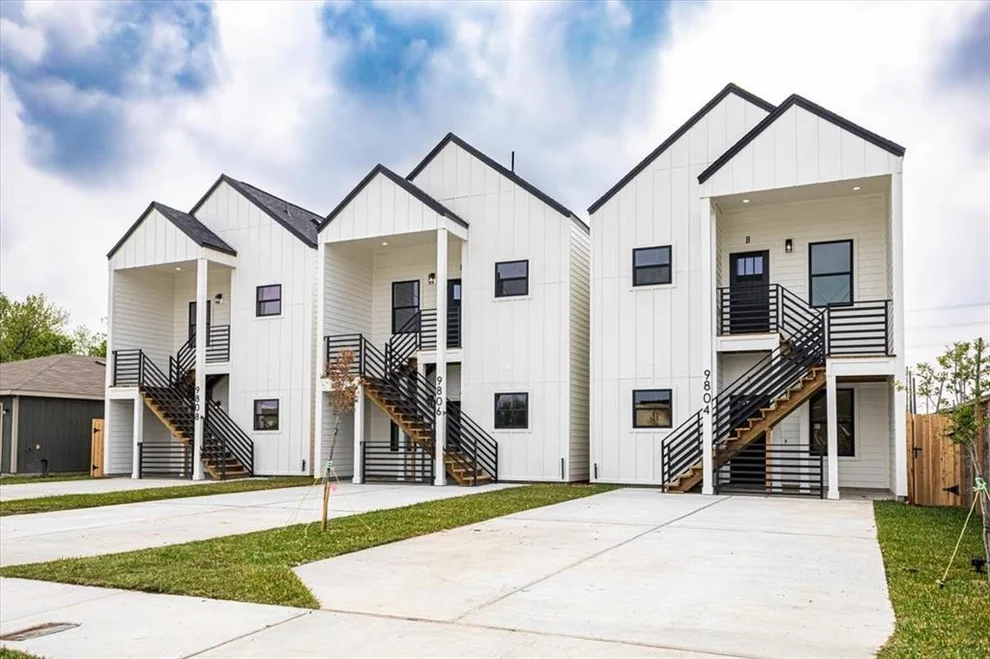 Unit for sale at 9806 Pelsey Street, Houston, TX 77029