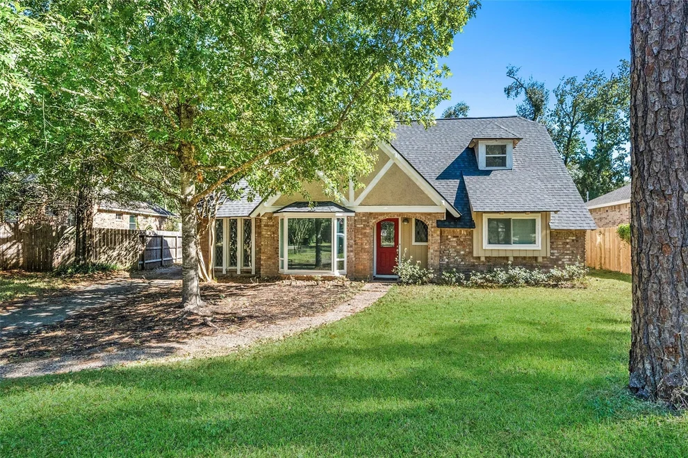 Unit for sale at 499 Mississippi Park, Conroe, TX 77302