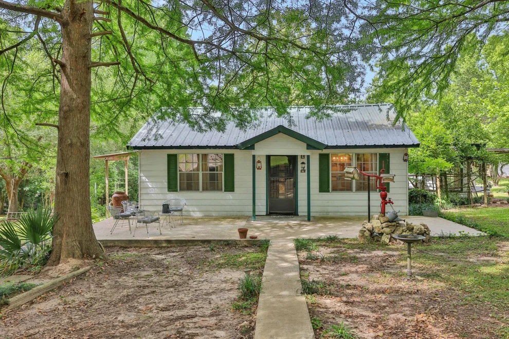 Unit for sale at 211 Fm 224 Road, Coldspring, TX 77331