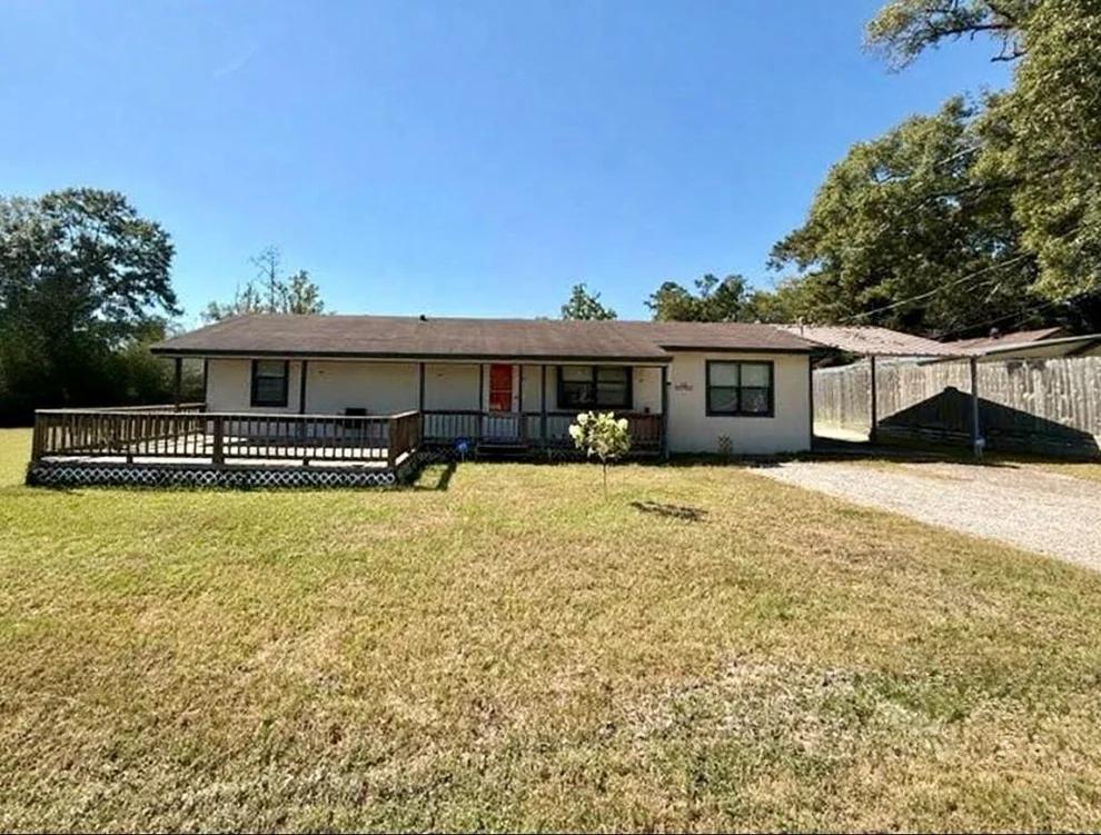 Unit for sale at 104 Zube, Jasper, TX 75951