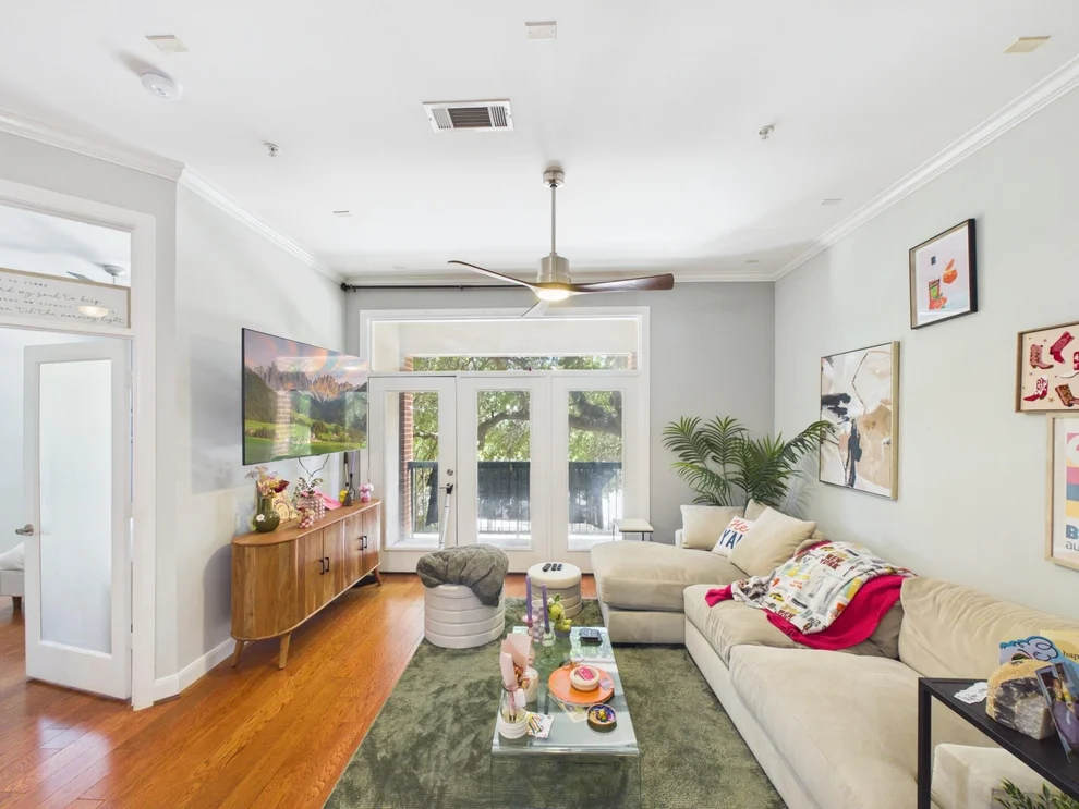 Unit for sale at 300 St Joseph Parkway, Houston, TX 77002
