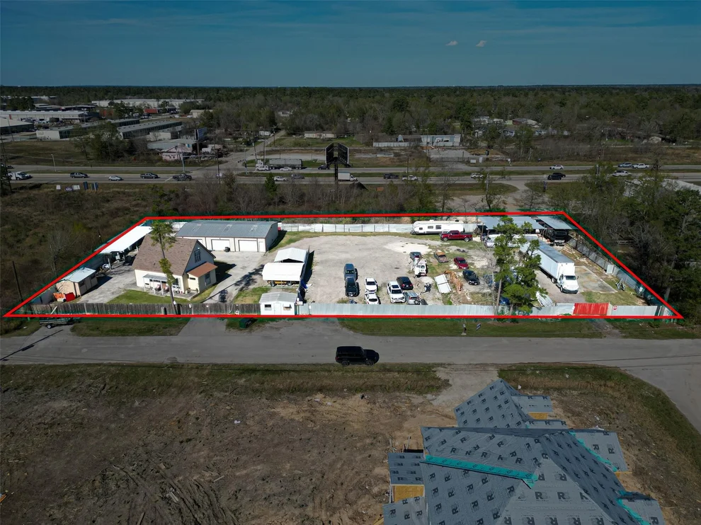 Unit for sale at 6317 Big Oaks Drive, Conroe, TX 77385
