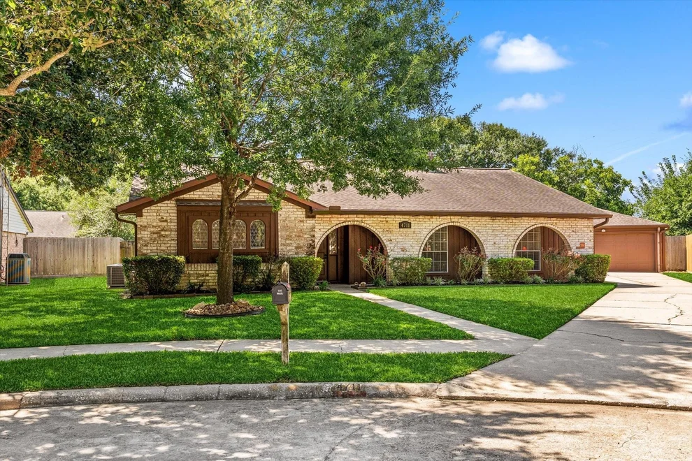 Unit for sale at 4711 Carbrook Court, Spring, TX 77388