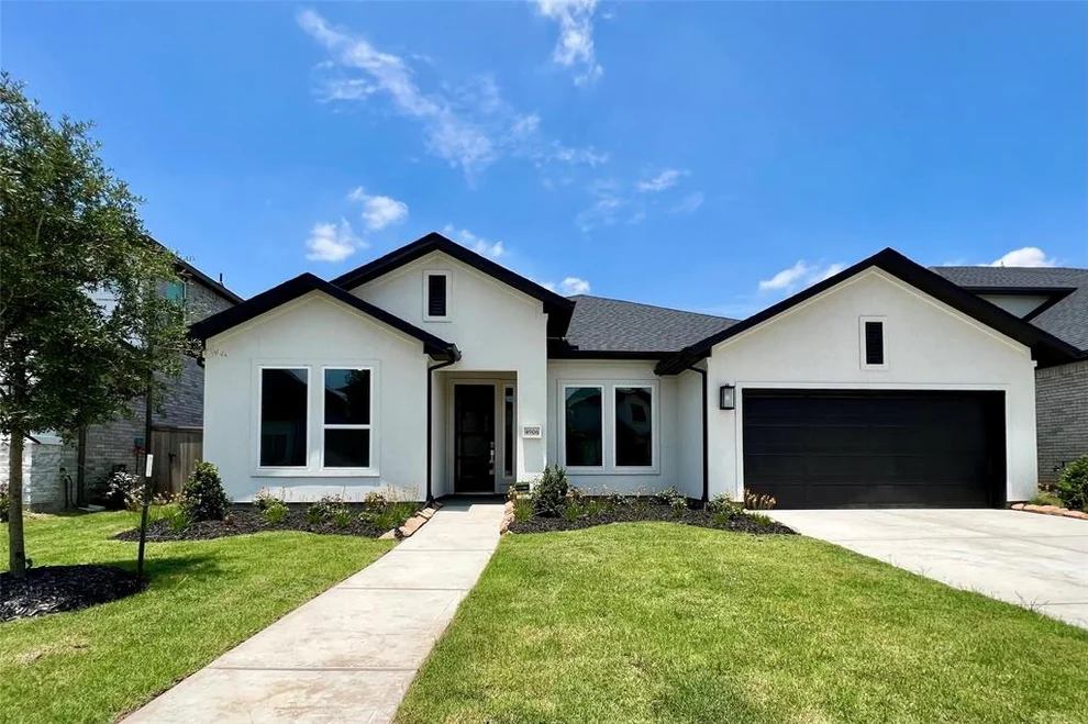 Unit for sale at 4906 Pecos Ridge Lane, Sugar Land, TX 77479