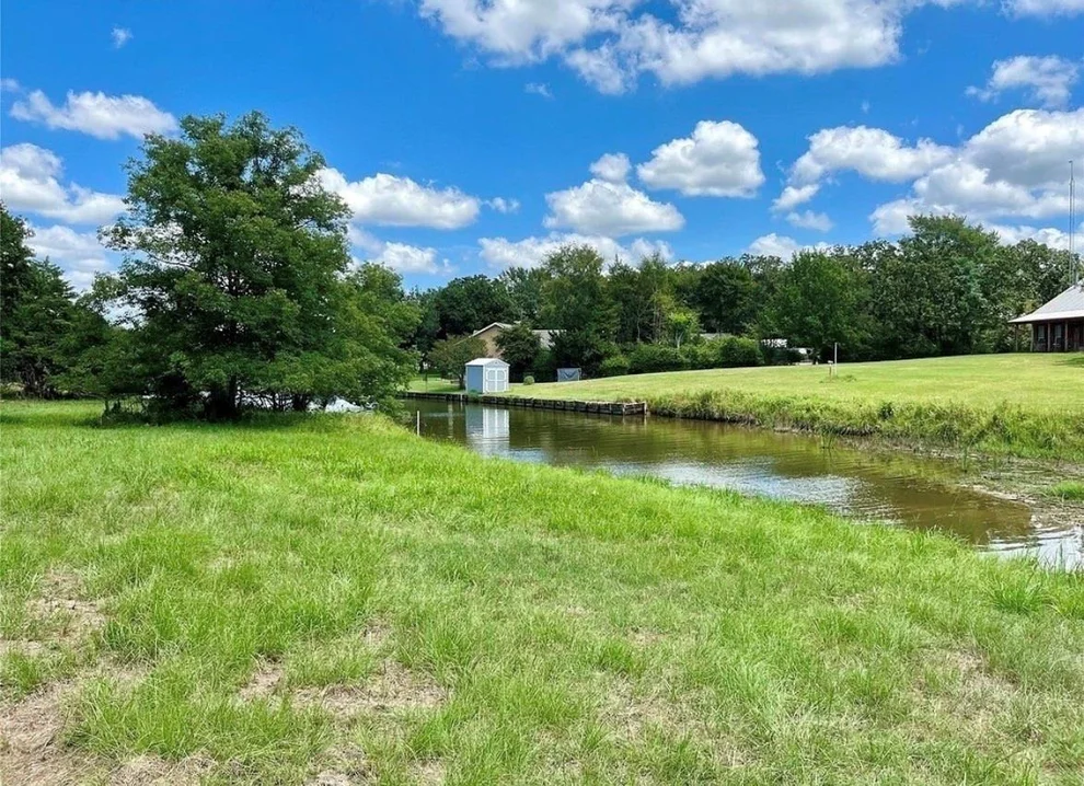 Unit for sale at 00 Lcr 743, Thornton, TX 76687