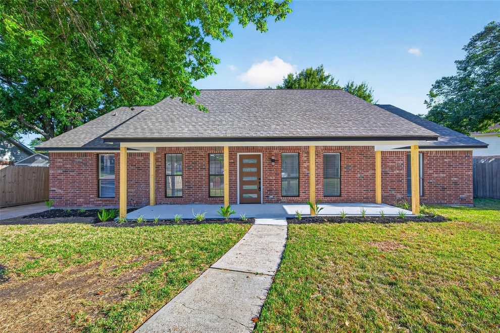 Unit for sale at 12206 Fairhaven Lane, Montgomery, TX 77356