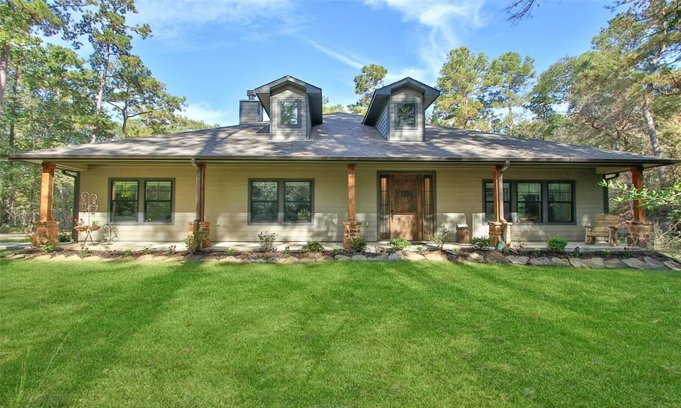 Unit for sale at 27011 Bridleway Circle, Magnolia, TX 77355