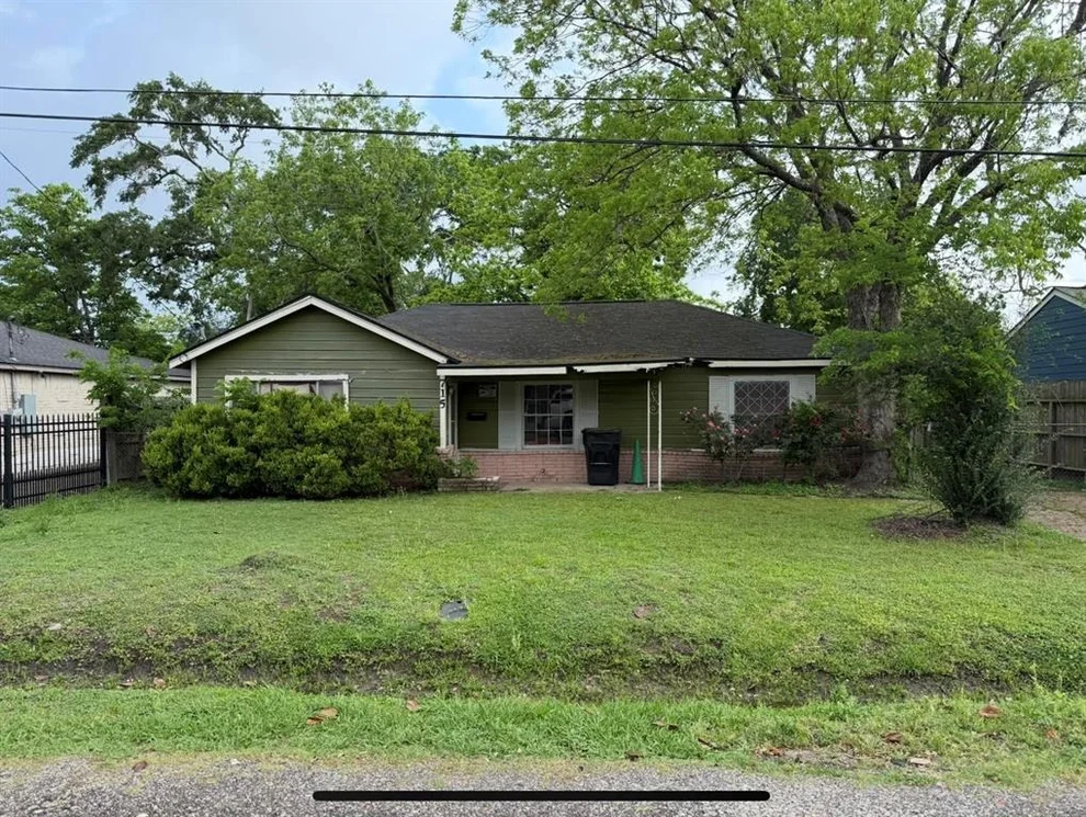 Unit for sale at 715 E 41st Street, Houston, TX 77022