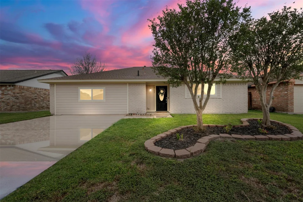 Unit for sale at 4163 Bermuda Drive, Pasadena, TX 77503