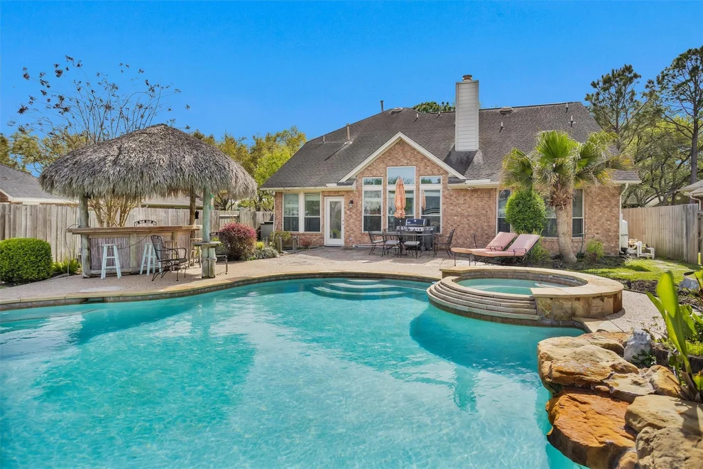 Unit for sale at 13843 Placid Brook Court, Houston, TX 77059