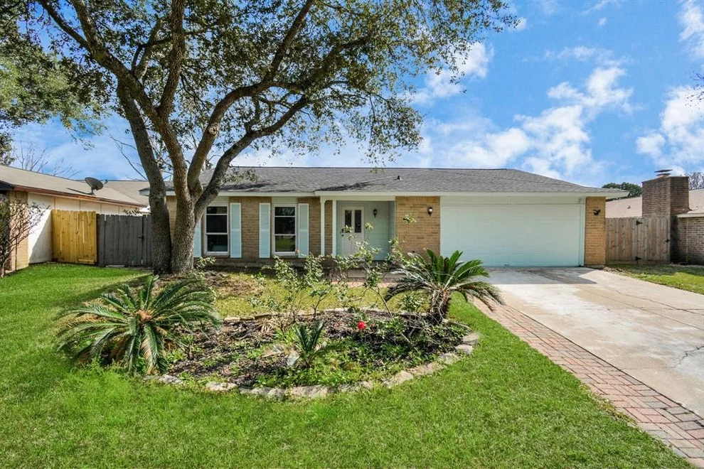 Unit for sale at 15627 Sierra Valle Drive, Houston, TX 77083