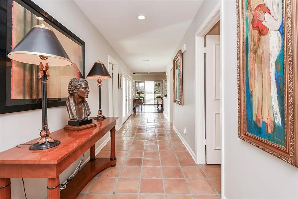 Unit for sale at 326 Fox Briar Lane, Sugar Land, TX 77478